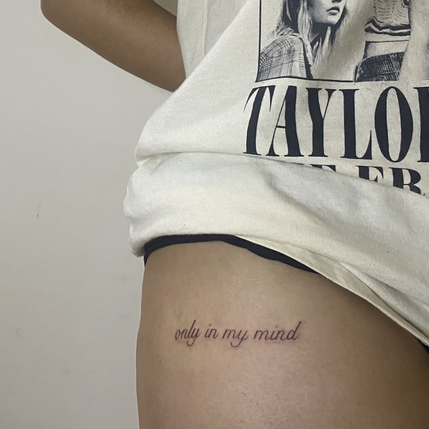 Tatuagem linhas orgânicas antes da cicatrização